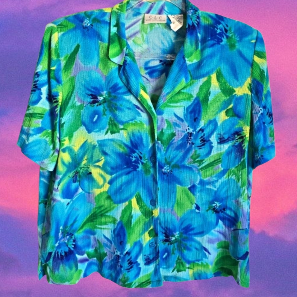 Vintage Bright Floral Buttondown